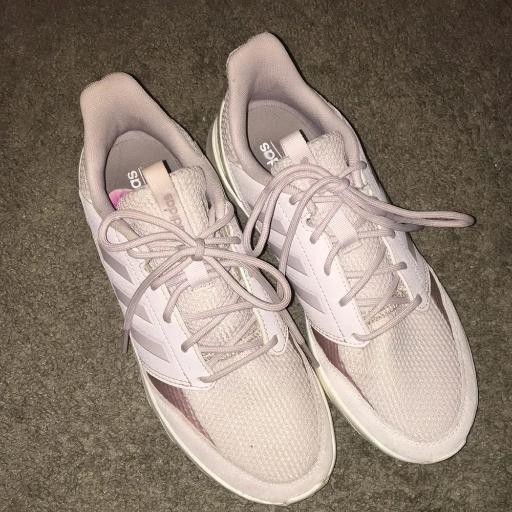 Adidas Women’s Questarstrike X Sneaker Ice Purple Course A PIED F97658